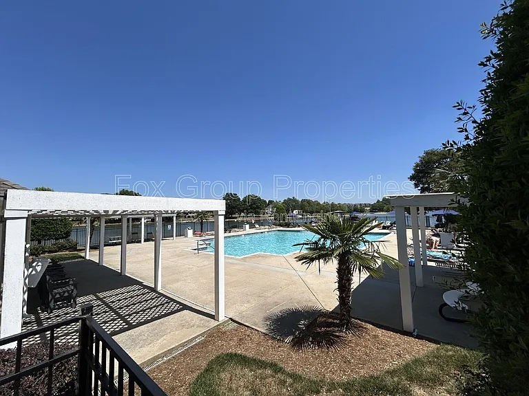 124 Pamlico Ln — Photo 22