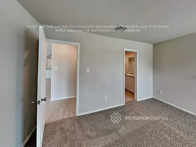 5747 Leon Pl — Photo 7
