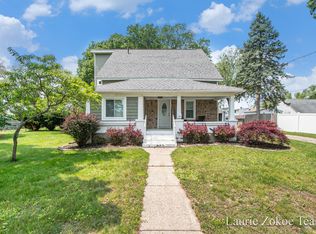3253 Chestnut Ave SW, Grandville, MI 49418