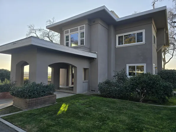 18896 Grangeville Boulevard, Lemoore, CA 93245