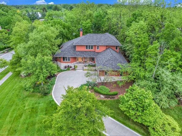 2315 Tall Oaks Dr, Ann Arbor, MI 48103