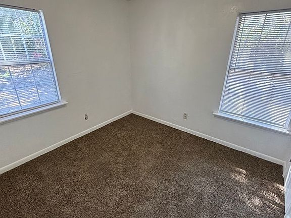 5th image of 1117 Gibbs Dr