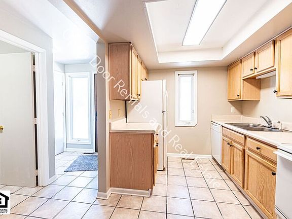 5th image of 15030 Tally Ho Dr APT 17