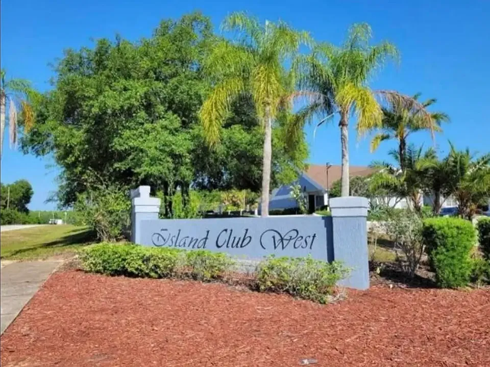 455 Caribbean Dr