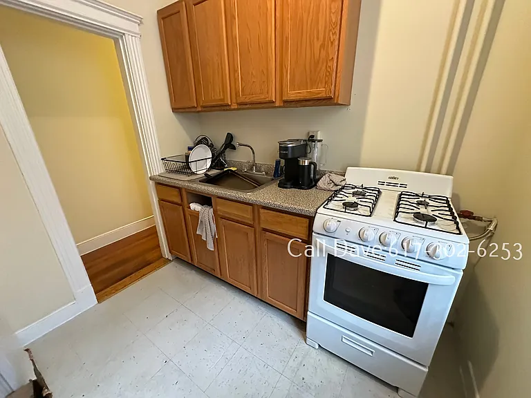 46 Gardner St #3 — Photo 10