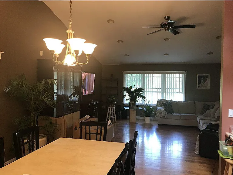 Dillon Ln — Photo 12