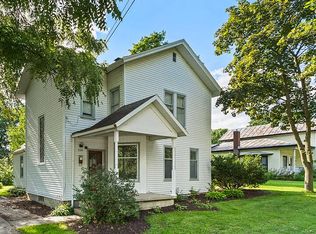 220 N Jefferson St #2, Lowell, MI 49331