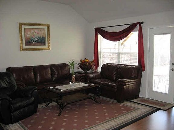 4th image of 8313 Odell St