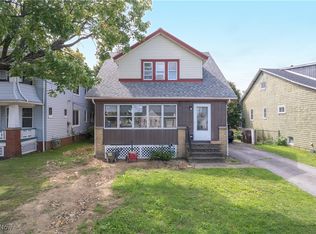 6021 Snow Rd, Parma, OH 44129