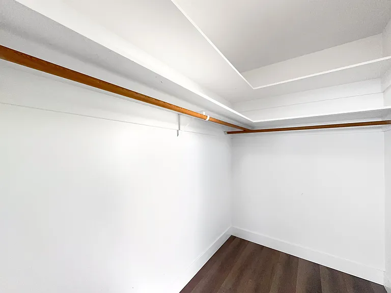 1040 Crestline Rd — Photo 15