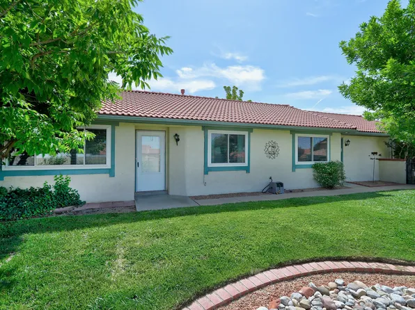 10301 Casador Del Oso NE, Albuquerque, NM 87111