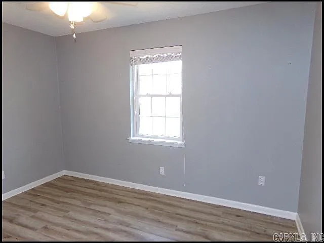 905 Norma Ct — Photo 10