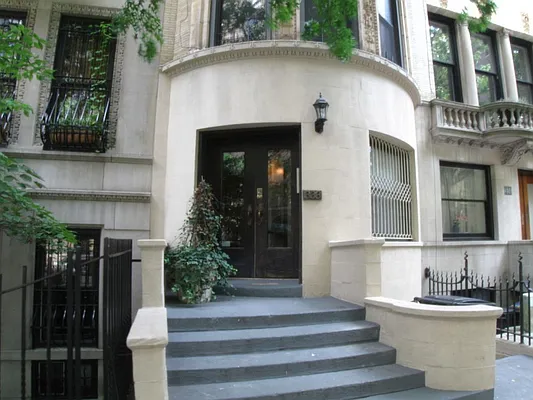 Rented by Uptown Property Group | media 1