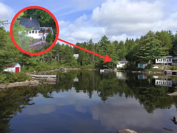 749 Dauphinees Mill Lake Rd, Hubbards, NS B0J 1T0