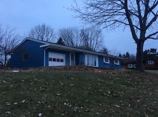 16704 Marsh Rd, East Lansing, MI 48823