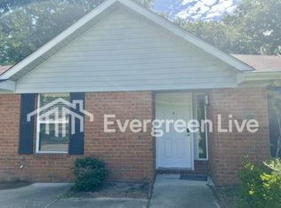 115 Willow Gardens Ct, Raeford, NC 28376