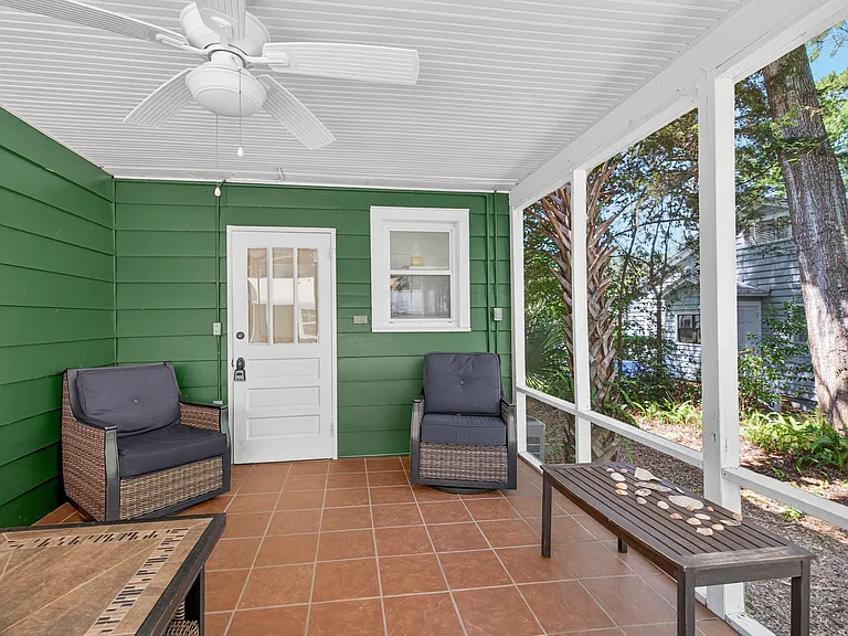 712 Shell St — Photo 27