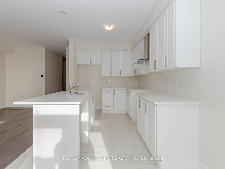 10 Sunflower Cres — Photo 14