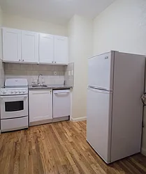 Rented by City Connections Realty