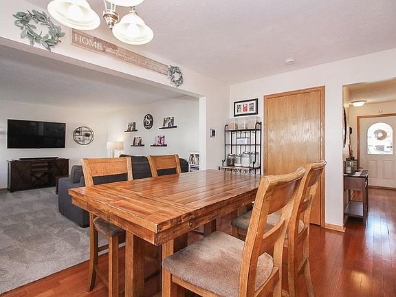 5th image of 177 Halifax Ln