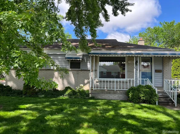11201 Haller St, Livonia, MI 48150