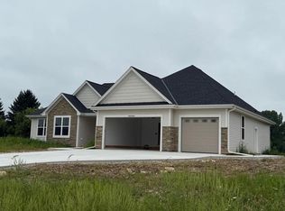 N93W23885 Pebble Brook Way, Lisbon, WI 53089