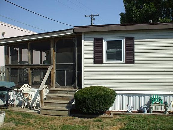 side screen porch