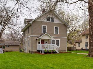 1224 43rd St, Des Moines, IA 50311