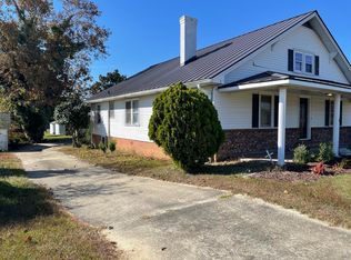 3689 Baileys Crossroads Rd, Benson, NC 27504