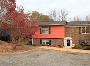 117 Fernridge Dr, Spartanburg, SC 29307