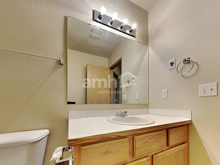 7815 205th St E — Photo 16
