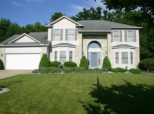 11429 Woodrun Dr, Strongsville, OH 44136