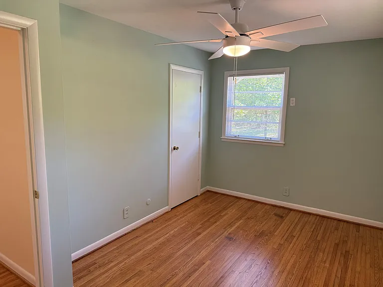 904 Bresslyn Rd — Photo 10
