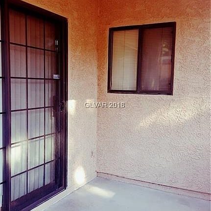 3rd image of 1413 Santa Margarita St Unit B