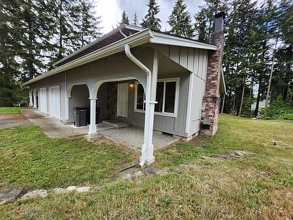 2nd image of 3234 SE Goldmaur Ct Unit A