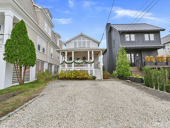 4th image of 1235 Fairfield Beach Rd