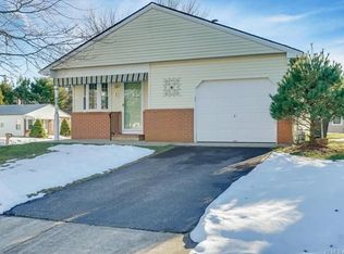 3 Pala St, Toms River, NJ