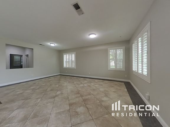 3rd image of 16854 Kittansett Pl