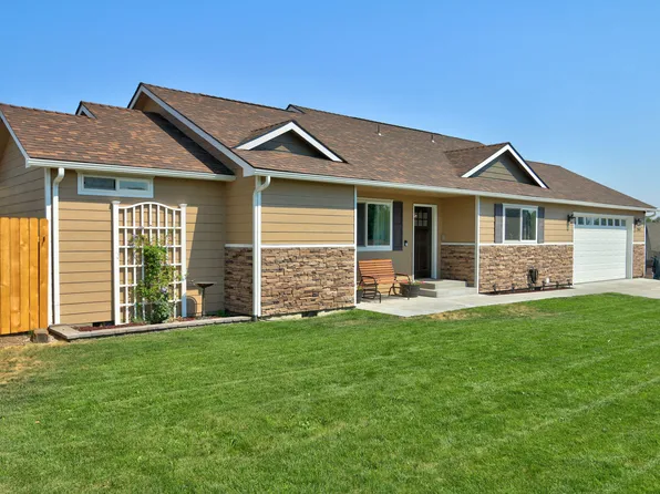 7862 Markgraf Ln, Klamath Falls, OR 97603