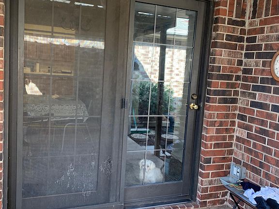 4th image of 3037 Cunningham Dr APT E