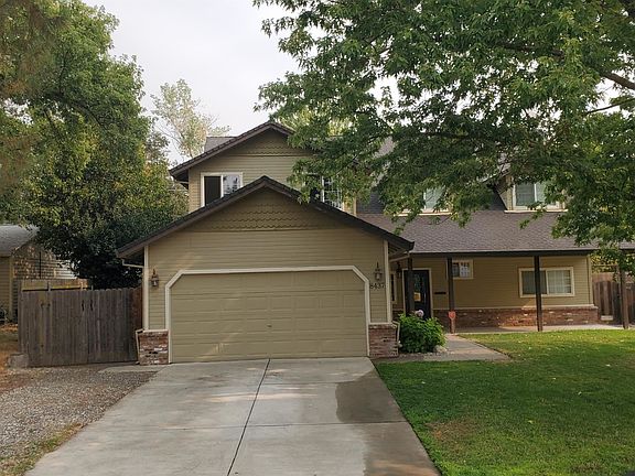 2nd image of 8437 Noel Dr