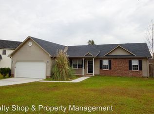 406 Southbridge Dr, Jacksonville, NC 28546