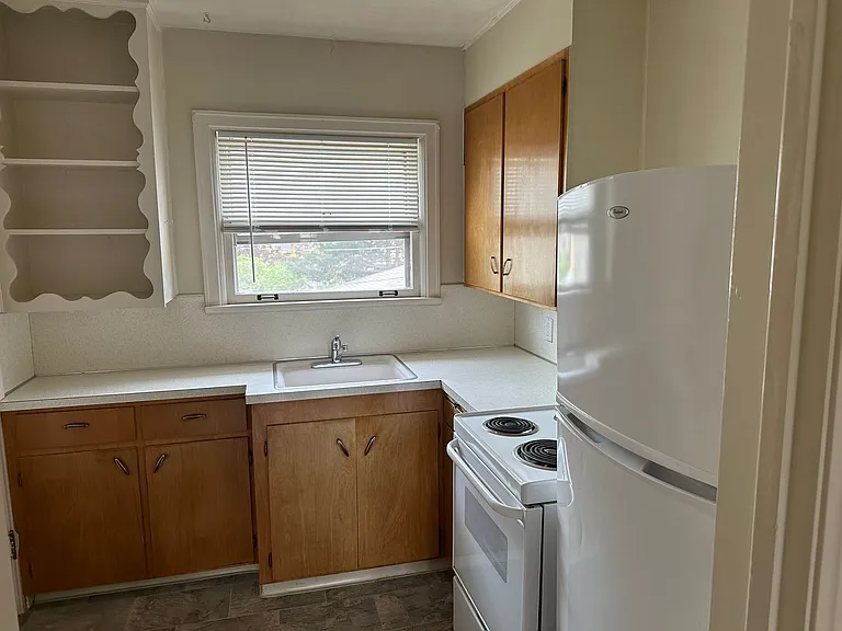 814 N 7th St — Photo 7
