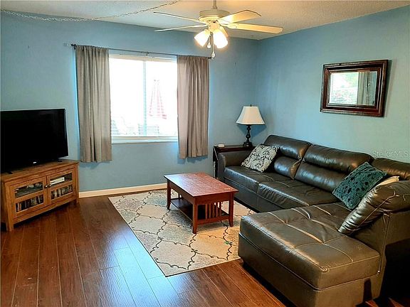 5th image of 300 6th St N #10-W-3