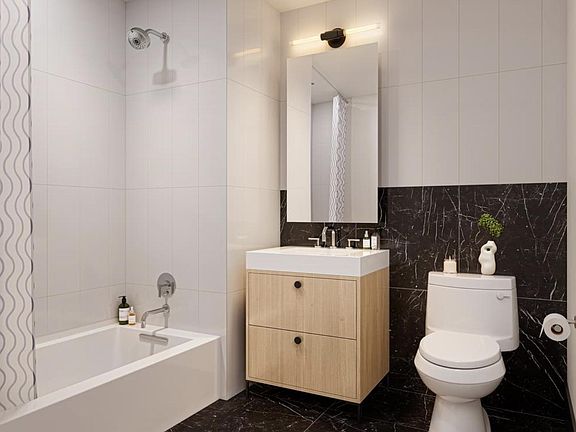 3rd image of 424 Summit Ave #501