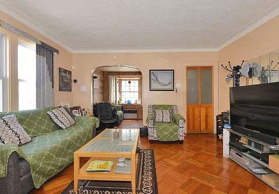 3rd image of 1376 E 59th St