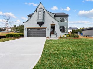 3406 Bradley Pl, Raleigh, NC 27607