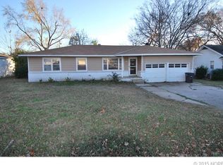 3501 Wayside Dr, Bartlesville, OK 74006