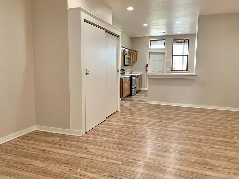 1809 Adams St #2 — Photo 5