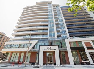 212 King William St #910, Hamilton, ON L8R 1B1